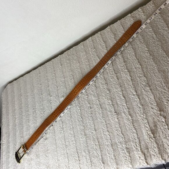 The Ritz Accesories Collection Gold Buckle Women’s Belt Western Retro Small - Picture 8 of 8